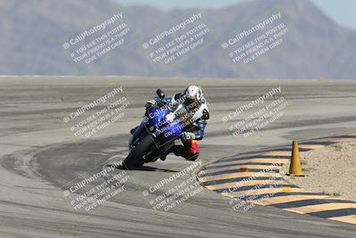 media/Oct-02-2025-Racers Edge (Thu) [[2c91cb6ab3]]/3-B Group/Session 4-Turn 12 (1pm)/